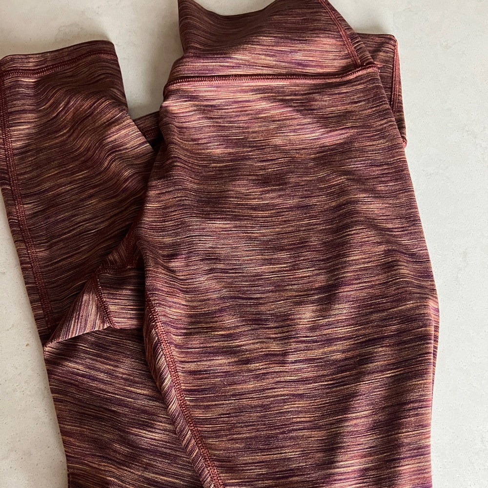 Athleta Transcend Capri Leggings